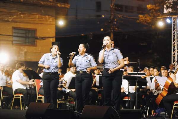 Concierto conmemorativo celebra 36 años de democracia en Paraguay - Nacionales - ABC Color