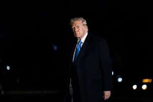 Trump insiste que piensa “recuperar el Canal de Panamá, o algo muy gordo va a pasar” - Mundo - ABC Color