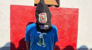 Luque: hombre con prohibición de portar armas, es detenido armado - Policiales - ABC Color