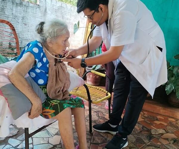 USF Santa Rosa realiza consulta domiciliaria en territorio social