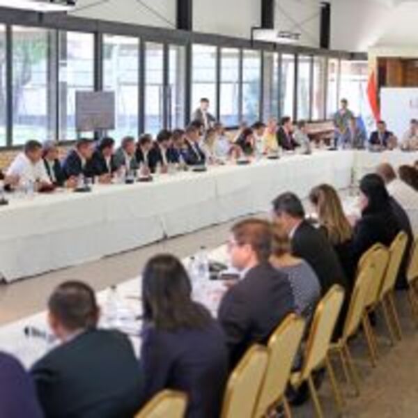 Gabinete Social instalará Mesas de Protección para reducir la pobreza :: Presidencia de la República del Paraguay