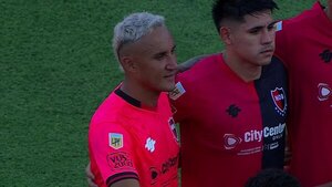 Versus / Con Salcedo y Cardozo, Newell’s gana en el debut de Keylor Navas