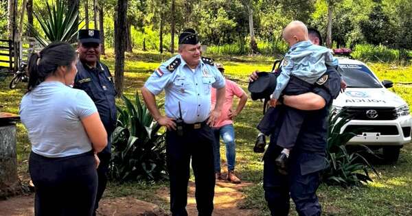 La Nación / Policías solidarios buscan casa para un niño enfermo