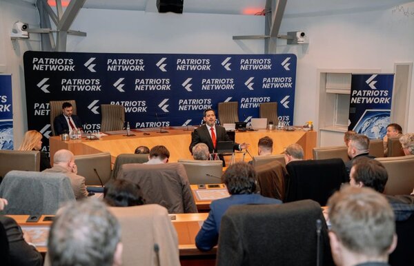 Latorre representó a Paraguay en serie de reuniones con europarlamentarios conservadores - 1000 Noticias