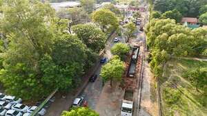 Obras frente a la UNA: cómo entrar y salir del campus universitario  - Nacionales - ABC Color