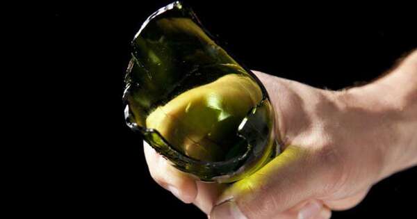 Diario HOY | Hombre sufrió un botellazo tras discusión en una cancha de vóley