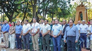 Santi Peña participó de la misa central en honor a San Blas en Itá