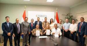 La Nación / Autoridades acuerdan consolidar construcción del gran Hospital de Coronel Oviedo