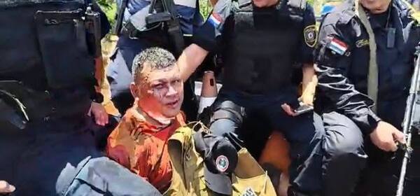 Tras enfrentamiento, policías detuvieron a dos delincuentes e incautaron armas potentes - 1000 Noticias