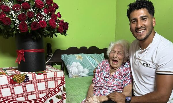 ¡La abuela de Cecilio Domínguez cumple 103 años!