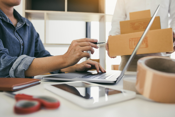 El sector terciario concentra el 85,8% de la población ocupada en Asunción y el 73,3% en Central - MarketData