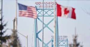 La Nación / Trudeau asegura que EEUU suspendió los aranceles a Canadá por 30 días