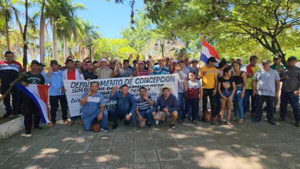 Soldados del 89 de Concepción exigen cumplimiento de la ley y pago de subsidio