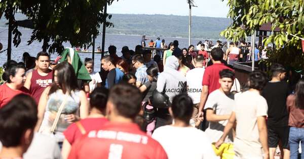 La Nación / Visitantes colman la Playa Municipal de Areguá - OJO Galería