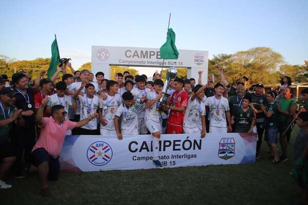 Paranaense logra su tercer título en el Nacional Interligas Sub 15 - Fútbol - ABC Color