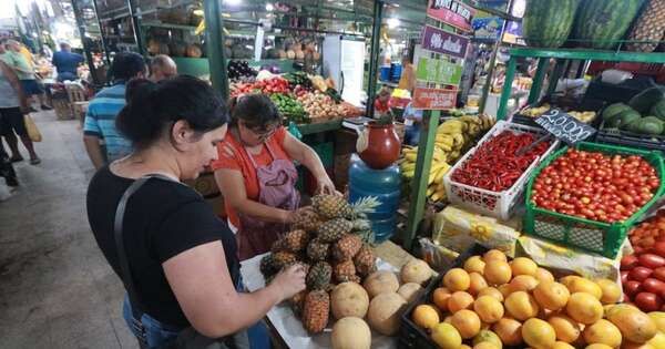 La Nación / Inflación en enero fue de 1 %, superior que el 2024
