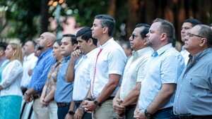 Peña se mostró con Arévalo durante denuncia por chats de Lalo Gomes