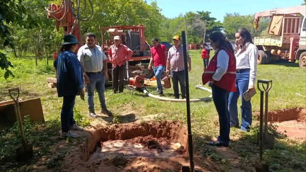 Inician obras para la perforación de un pozo artesiano en Costa Romero, Horqueta