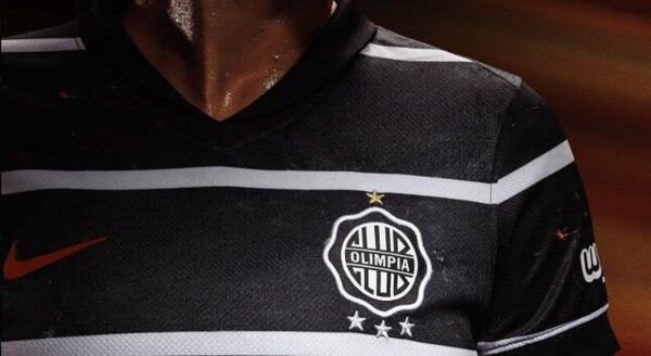 Versus / Revelan la nueva camiseta alternativa de Olimpia