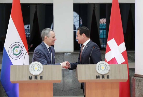 Canciller nacional recibió a su par de Suiza