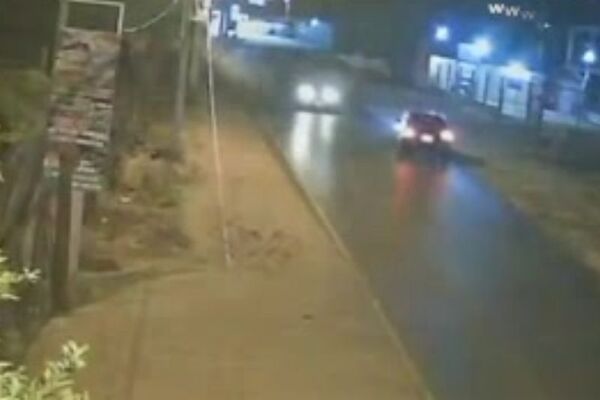 Impactante accidente en la madrugada: conductor sobrevive tras perder el control - SNT