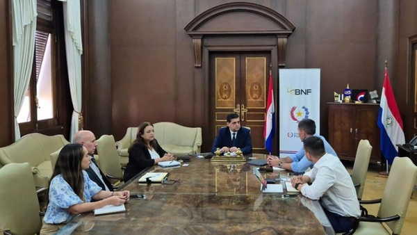 MIC y BNF coordinan estrategias para impulsar la industria paraguaya | Locales | 5Días