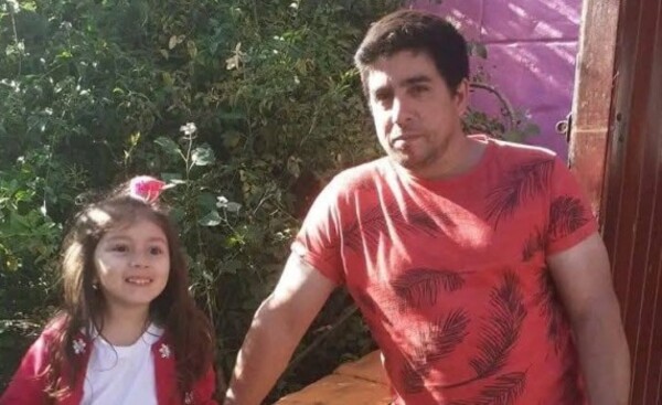 Desaparece con sus dos hijas tras llevarlas a tomar helado