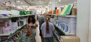 Auge comercial en Encarnación, lastimosamente ignorado por el Estado - Economía - ABC Color