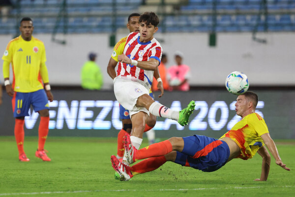 Versus / Paraguay sufre otra humillante caída en el Sudamericano