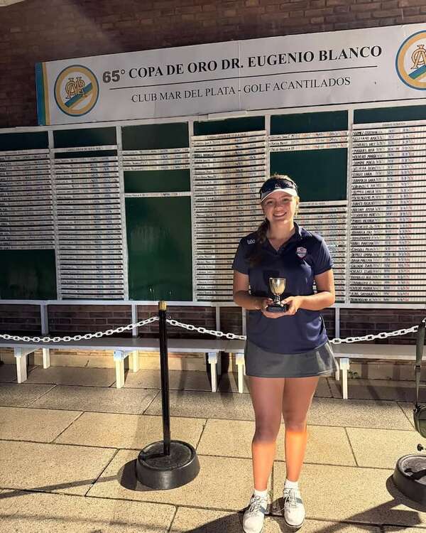 Golf: Victoria Livieres, en el podio internacional - Polideportivo - ABC Color