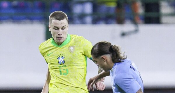 Versus / Brasil derrotó a Uruguay en el inicio de la fase final del Sudamericano