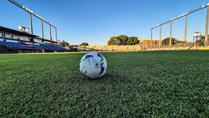 Versus / Un partido histórico para La Visera