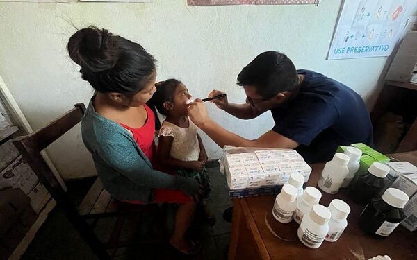Atención médica en comunidad indígena Arroyo Guazú de Minga Porã