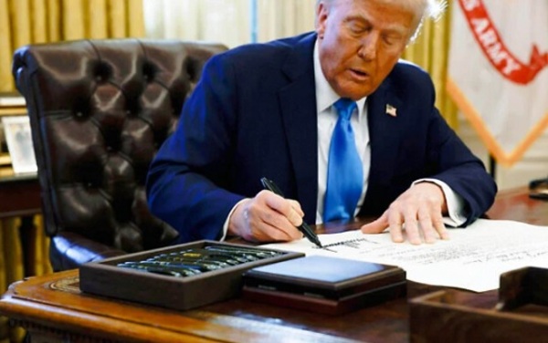 Trump propone negociar un nuevo acuerdo nuclear con Irán