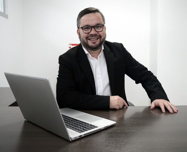 Mauro Corvalán: “La digitalización expandió el acceso a servicios bancarios móviles" - MarketData
