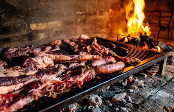 Asado y cáncer: Precauciones para una parrillada más segura