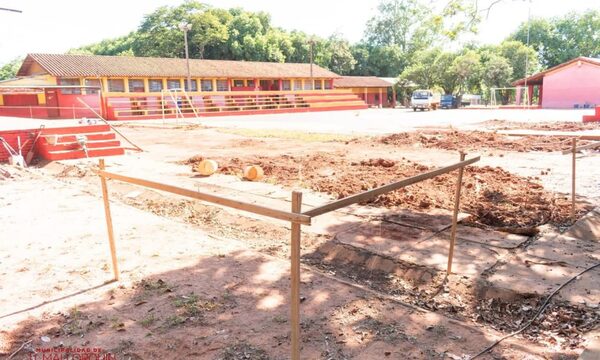 Inician las obras para el tinglado en el colegio Mariscal López de Mallorquín