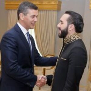 Presidente Peña se reunió con Nayib Bukele para fortalecer la integración y el comercio bilateral :: Presidencia de la República del Paraguay