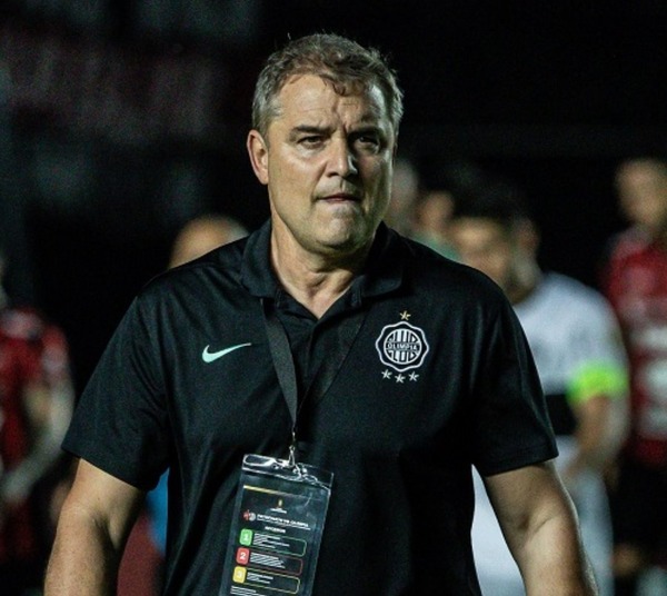 Olimpia obligado a pagar: FIFA aceptó parcialmente demanda de Diego Aguirre - Unicanal