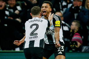 Versus / Newcastle avanza a la final de Copa de la Liga tras eliminar al Arsenal