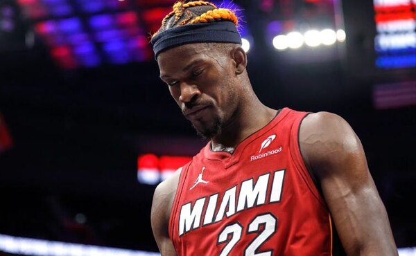 Versus / Jimmy Butler dejaría Miami para firmar con los Warriors