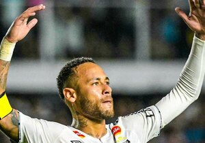 Versus / El Santos arranca un empate en la vuelta de Neymar  