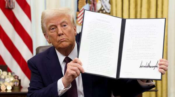 Donald Trump, firmó un decreto que prohíbe a los atletas transgénero participar en deportes femeninos