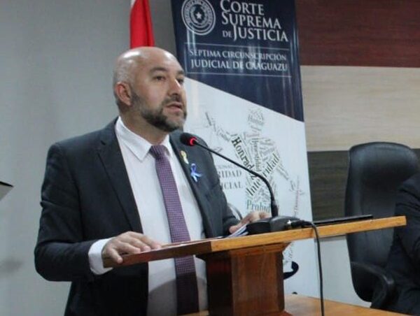 Diputada Vallejo presentará acusación contra Orlando Arévalo por corrupción · Radio Monumental 1080 AM
