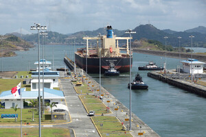 EE.UU. aseguró que sus buques no pagarán por cruzar el canal de Panamá - 1000 Noticias