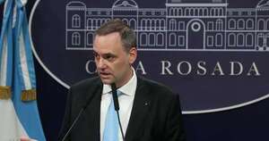 La Nación / Prohíben en Argentina las cirugías de cambio de sexo en menores de edad