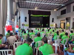 La OTEP exige al MEC uniformes de calidad y mejora en las infraestructuras - Nacionales - ABC Color
