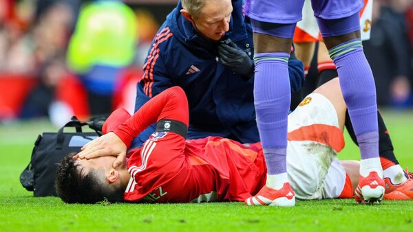 Manchester United confirma la rotura de ligamento de Lisandro Martínez