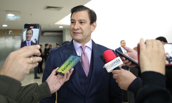 «Beto» instó a Arévalo a renunciar por ética