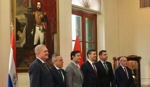 Piden a Peña convocar a una cumbre de poderes